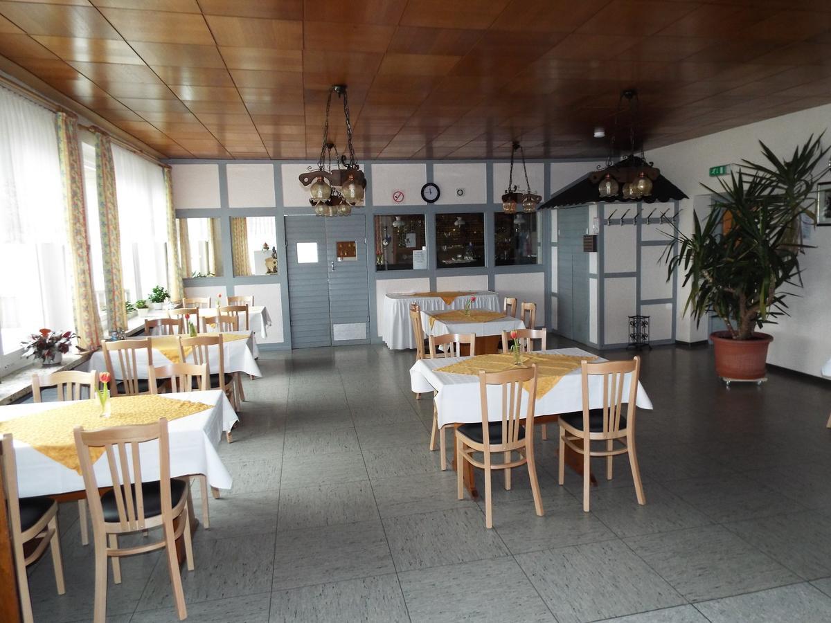 Hotel Garni Zum Reinhardswald Gewissenruh Dış mekan fotoğraf